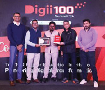 Distance Learning Excellence Trophy Distance Learning Excellence Trophy