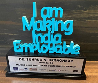 Innovation in Distance Education Award Innovation in Distance Education Award